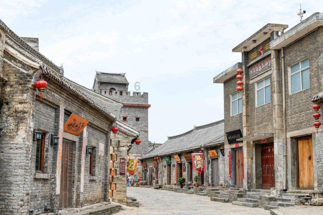 体教携手,融合共建!济南市球类运动中心与兴济小学举行共建排球后备人才基地授牌仪式